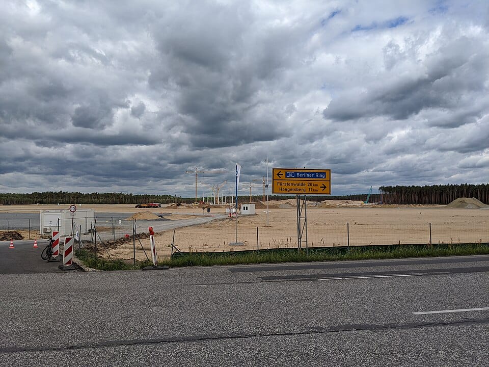 Vietnam's VinFast Raises $1.2 Billion to Fund Southeast Asian Expansion